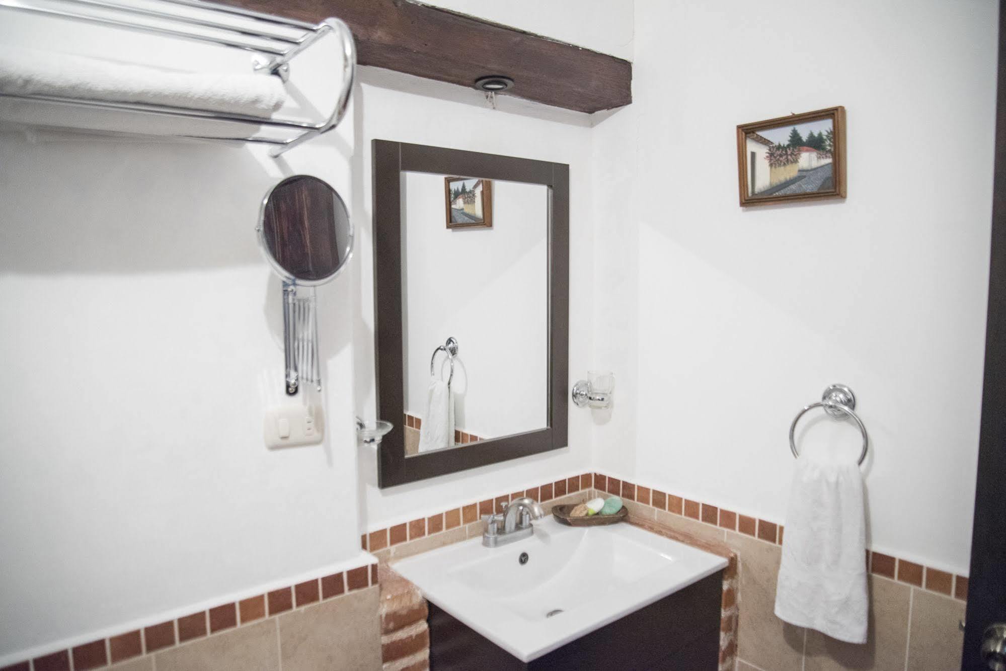 Posada Don Diego Antigua Bagian luar foto