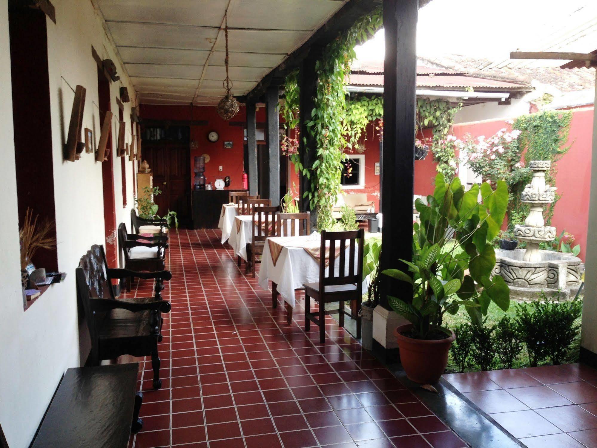 Posada Don Diego Antigua Bagian luar foto