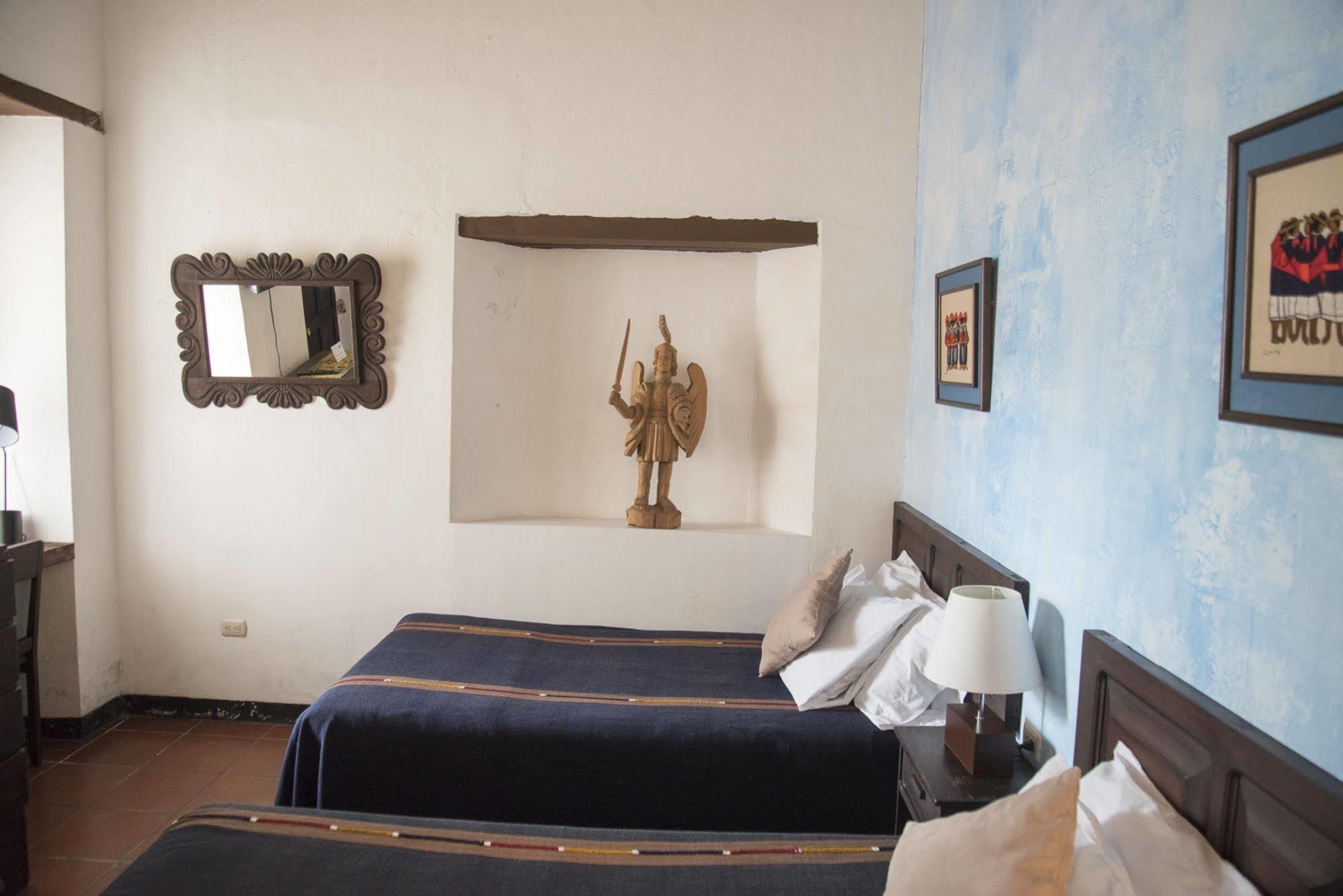 Posada Don Diego Antigua Bagian luar foto